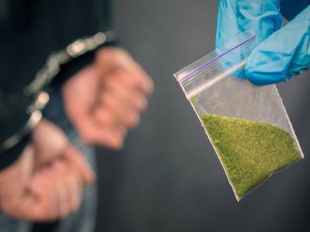 Arlington County, VA drug crimes defense lawyer